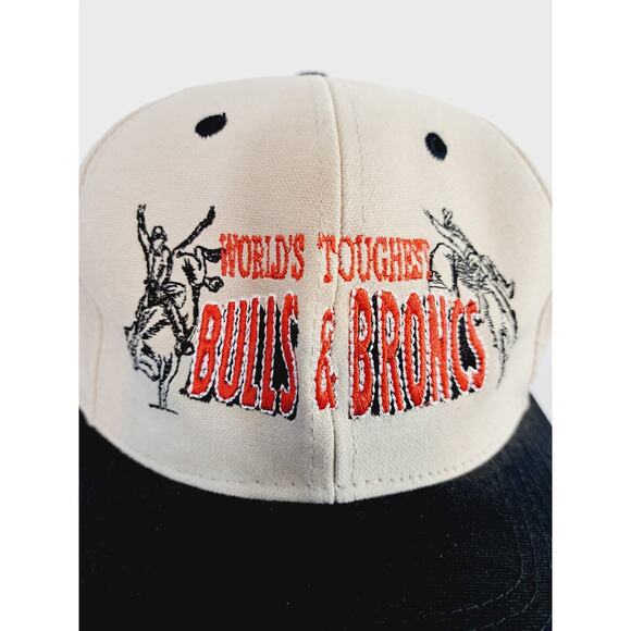 World's Toughest Bulls & Broncs Black and Cream Hat - Picture 2 of 6